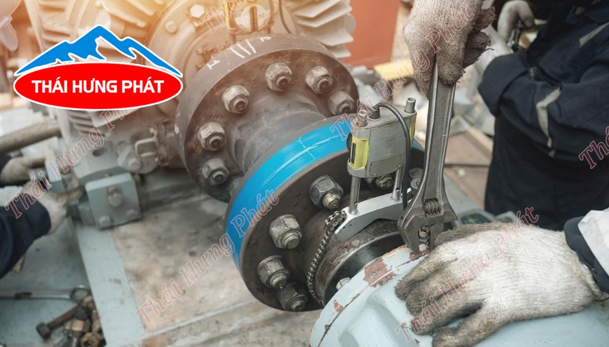 Cách thay thế các phụ kiện máy bơm công nghiệp an toàn, chính xác Cách thay thế các phụ kiện máy bơm công nghiệp an toàn, chính xác