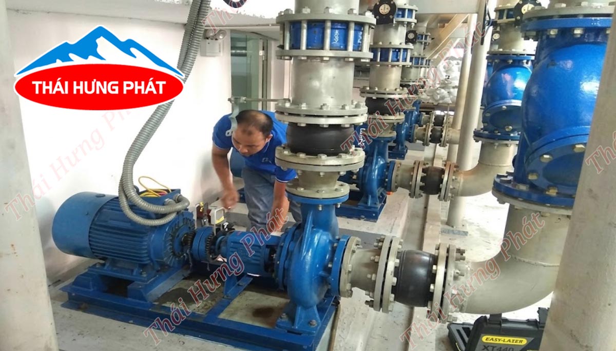 Đánh giá máy bơm công nghiệp cũ: Ưu điểm và hạn chế